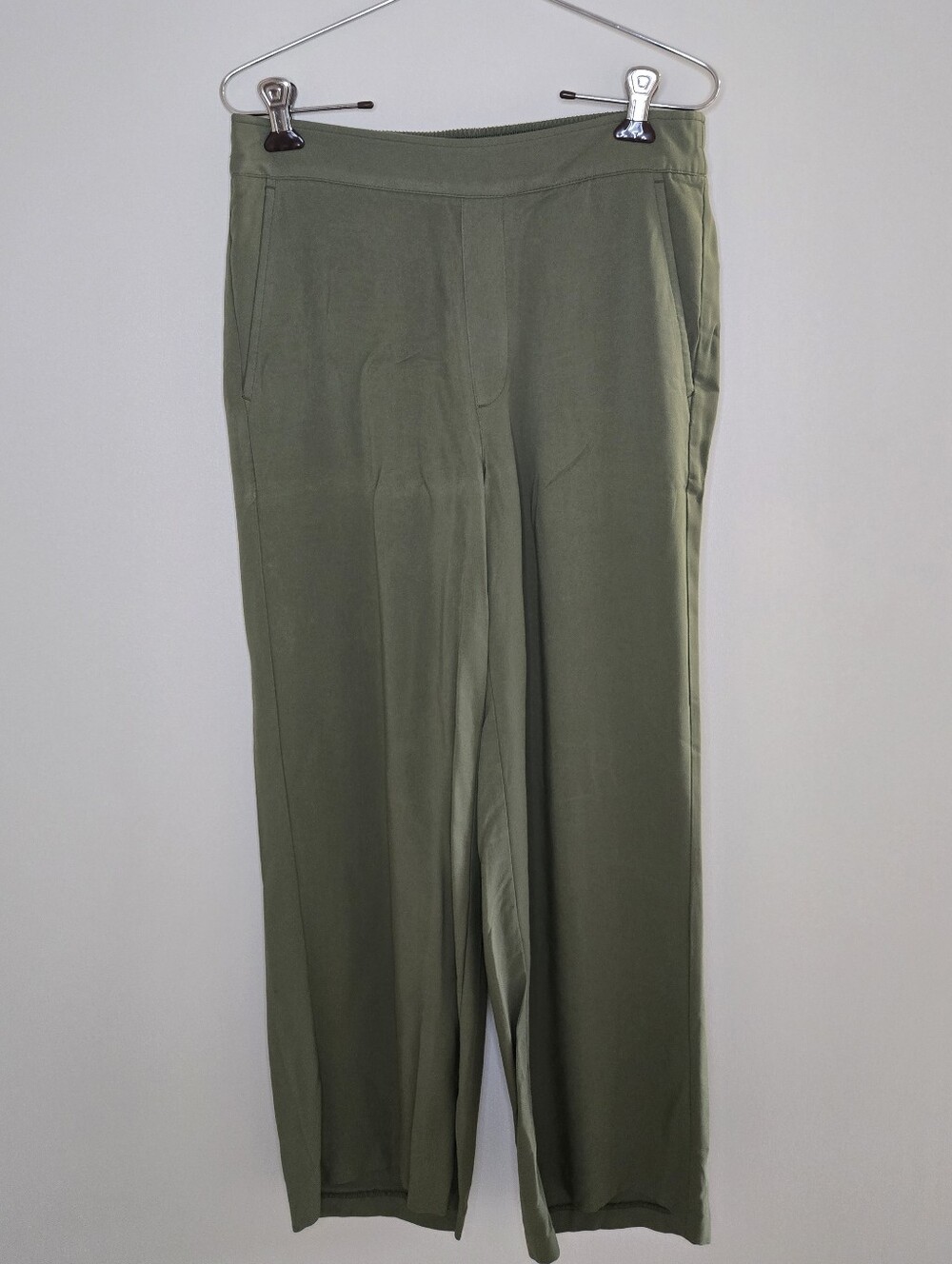 Old Navy Playa Wide Leg Olive Green Pants - Elastic Waist, Pockets (New)